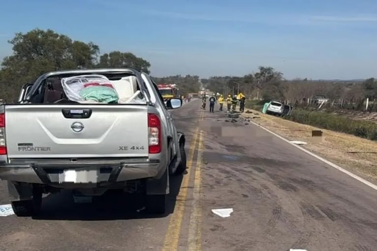 Un hombre y una nena de cuatro años murieron en un choque.