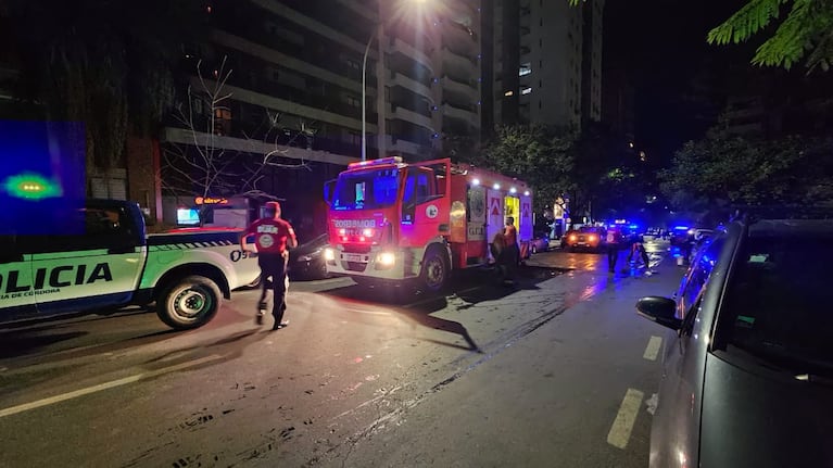 Un incendio devoró un departamento de Nueva Córdoba: sospechan de una plancha que quedó enchufada