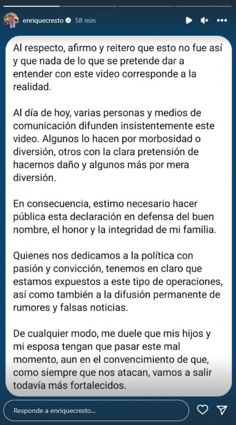 Un intendente le tocó la cola a una mujer y fue escrachado: su llamativa defensa