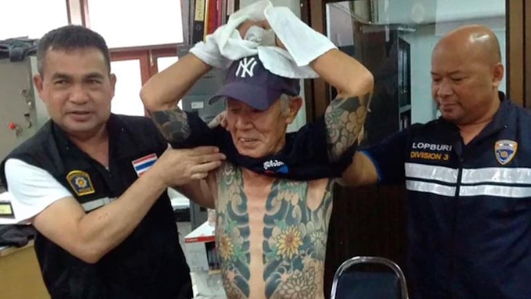 Un jefe de la mafia Yakuza cayó por una foto viral de sus tatuajes