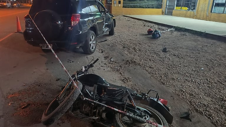 Un joven de 21 años muerto y un menor herido tras el accidente en Villa Esquiú.