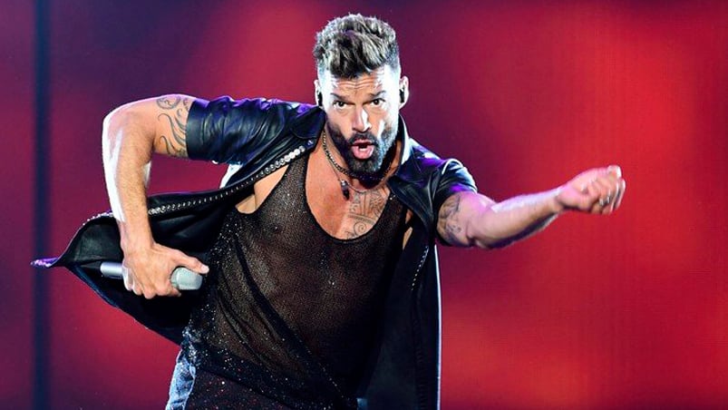 Un juez de Puerto Rico emitió una orden de restricción para Ricky Martin.