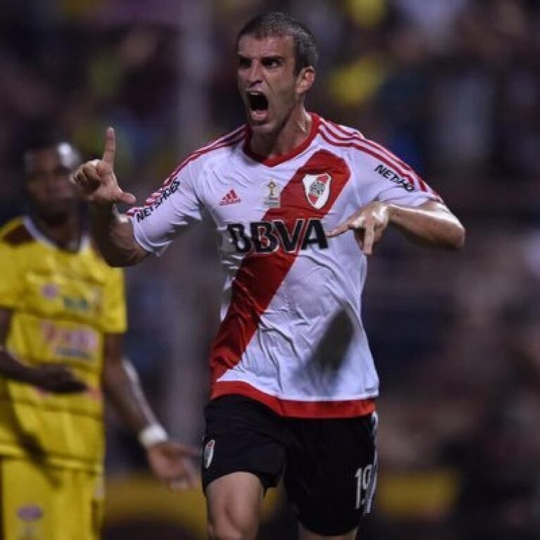 Un jugador de River es el productor de la película de Marama y Rombai