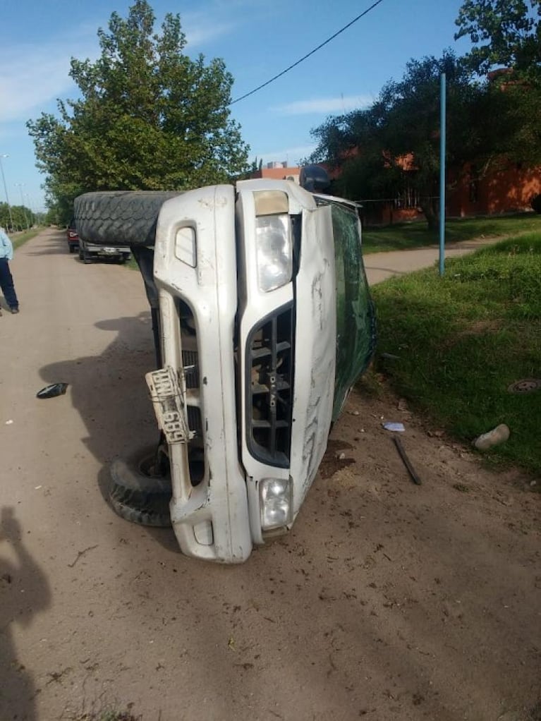 Un ladrón se mató cuando escapaba con un vehículo robado en Villa Nueva