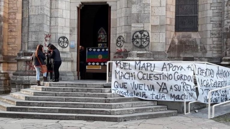 Un militante de La Cámpora, investigado por quedarse con plata de los mapuches