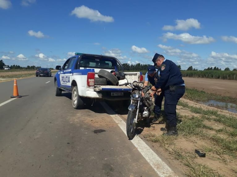 Un motociclista murió tras ser embestido por un colectivo en Monte Cristo
