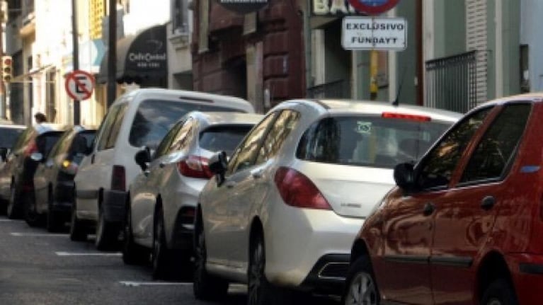 Un Naranjita fue detenido tas agredir a automovilistas y resistirse a la autoridad policial.
