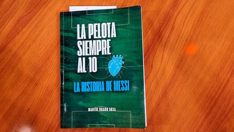 Un nene cordobés de 11 años escribió un libro sobre la vida de Messi