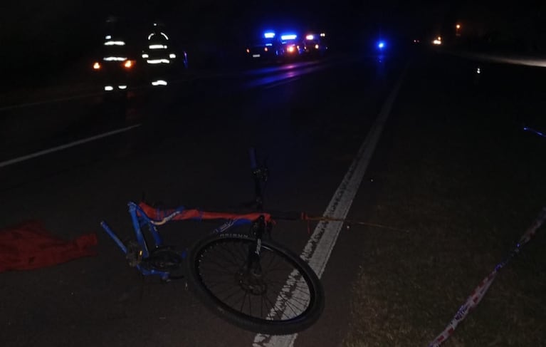 Un nene de 11 años que iba en bicicleta murió en Córdoba: presumen que fue atropellado por un auto 
