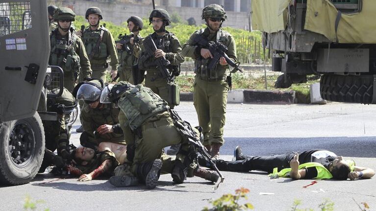 Un palestino murió tras atacar, disfrazado de fotógrafo, a un israelí.