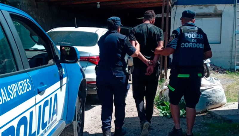 Un patrullero lo divisó en barrio Villa Las Selvas.