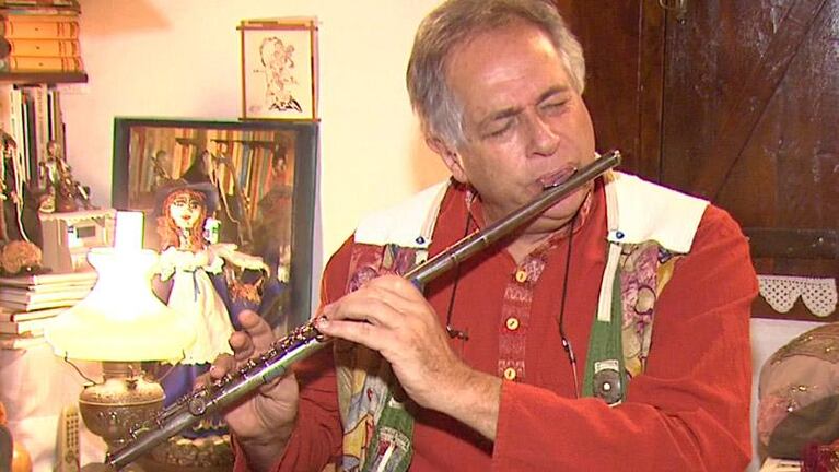 Un profesor de música sin trabajo se reinventó en la web