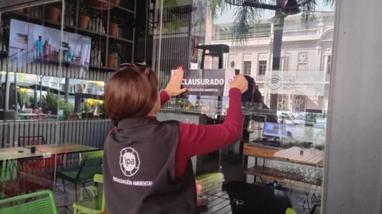 Un reconocido restaurante fue clausurado en Córdoba.