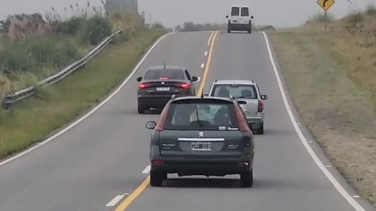 Un riesgoso sobrepaso en el Camino del Cuadrado.