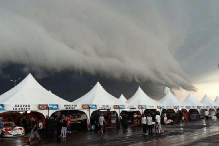 Un tornado arrasó con el autódromo de Concepción del Uruguay