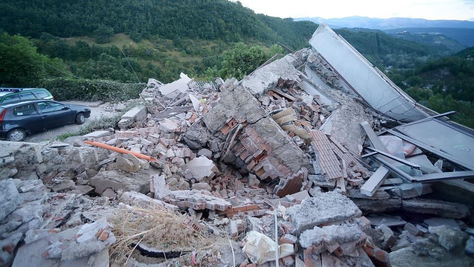 Un trágico terremoto sacudió al centro de Italia. Foto: AFP.