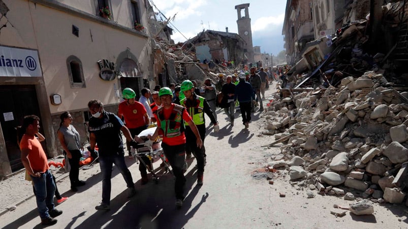 Un trágico terremoto sacudió al centro de Italia. Foto: EFE.