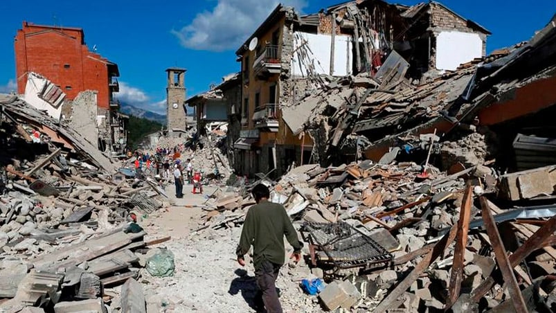 Un trágico terremoto sacudió al centro de Italia. Foto: Reuters.