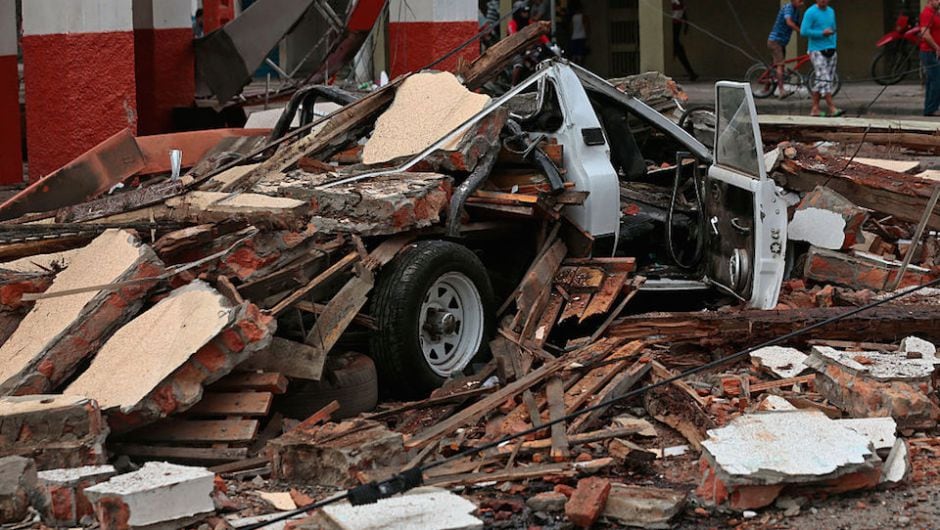 Un tremendo terremoto sacudió a Ecuador.