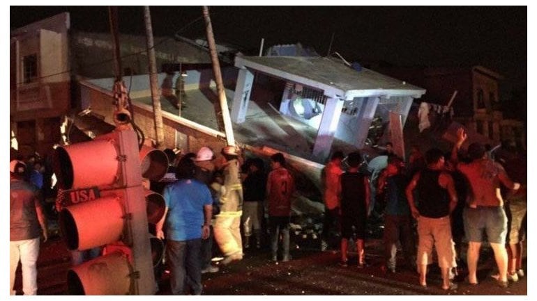 Un tremendo terremoto sacudió a Ecuador. 