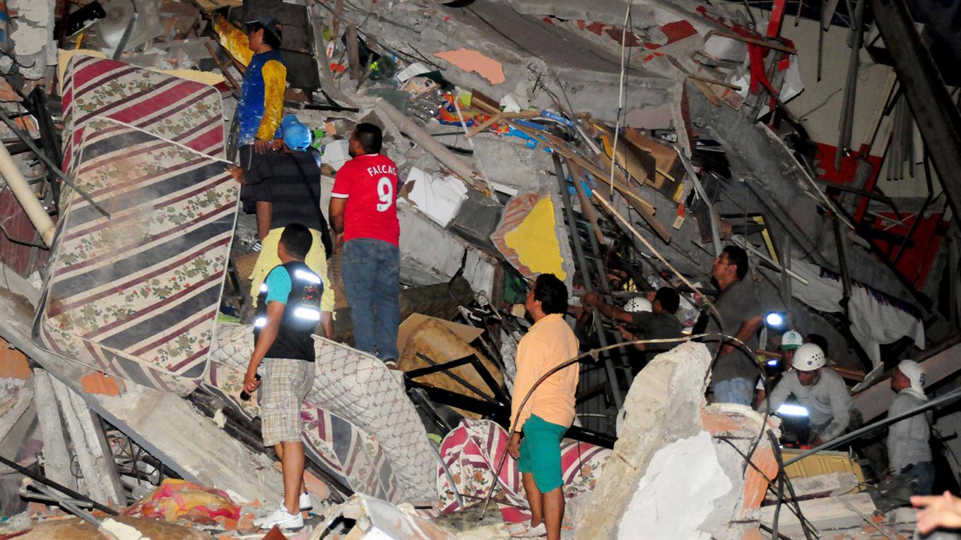 Un tremendo terremoto sacudió a Ecuador. Foto: Reuters.