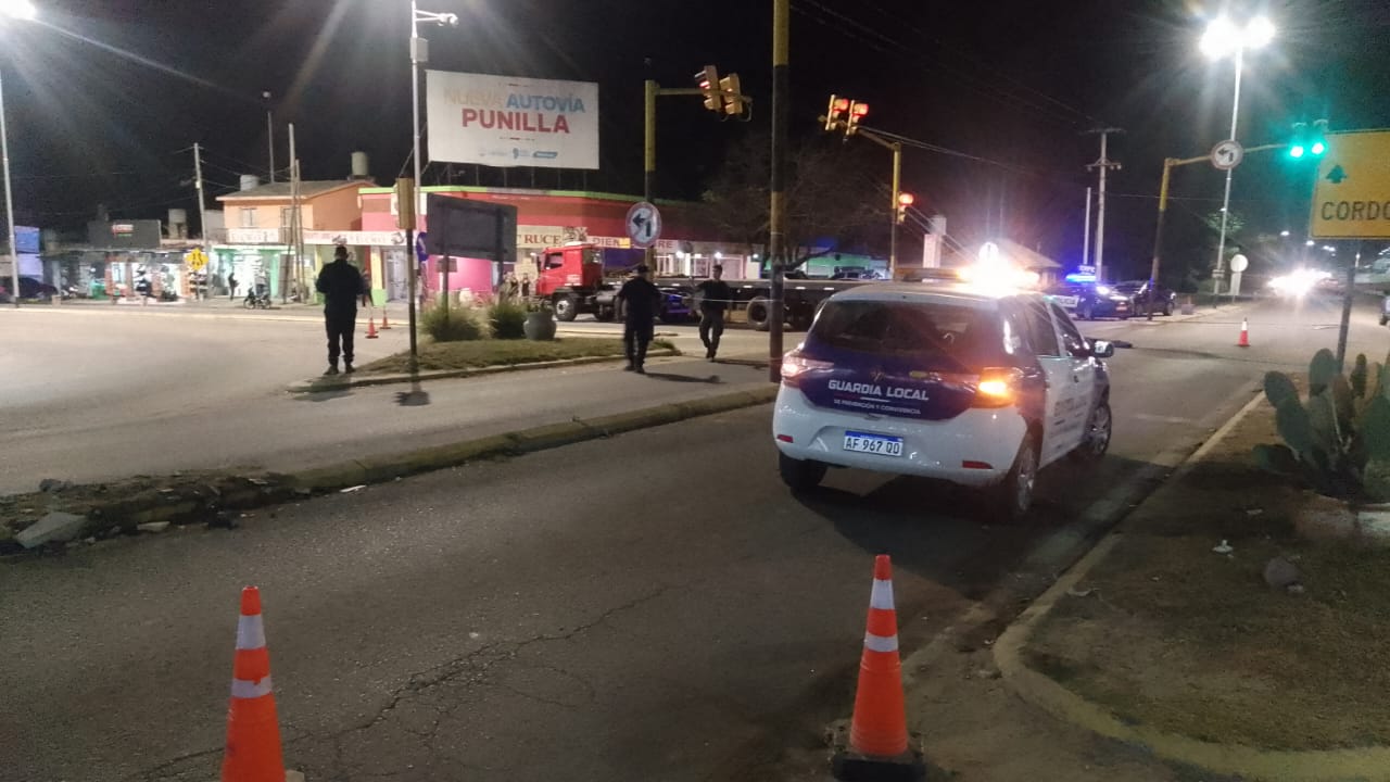 Un vendedor de peperina murió en una ruta de Córdoba arrollado por un camión