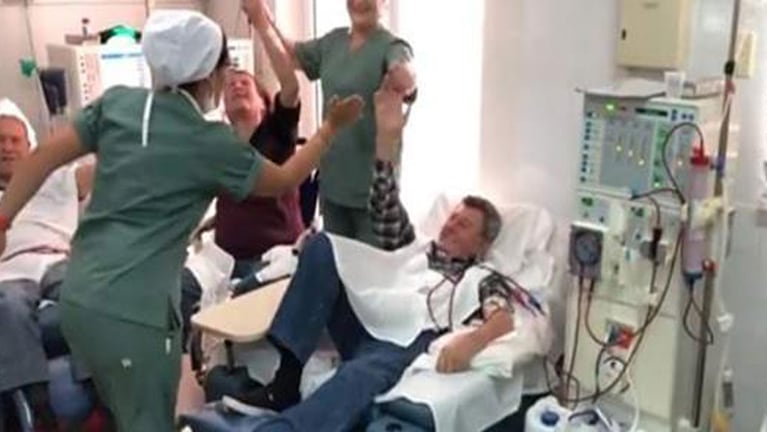 Un video conmovedor realizado en una unidad médica renal.