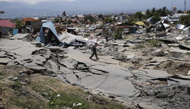 Un video mostró como la tierra se tragó miles de casas en el terremoto de Palu