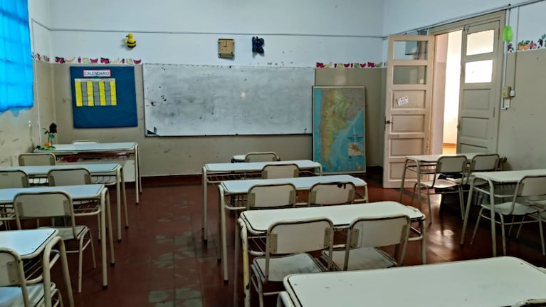 Un violento episodio ocurrió en una escuela de Villa La Angostura (imagen ilustrativa).