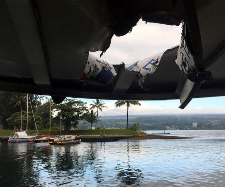 Una bomba de lava impactó a un barco y dejó 23 turistas heridos  en Hawaii