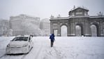 Una de las postales de la nevada histórica en Madrid. Foto: AFP.