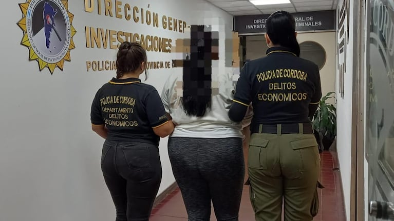 Una de las seis personas detenidas por estafas con casas prefabricadas.