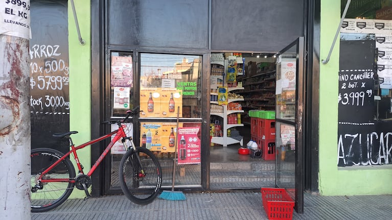 Una distribuidora de barrio Pueyrredón denunció nueve robos en lo que va de agosto.