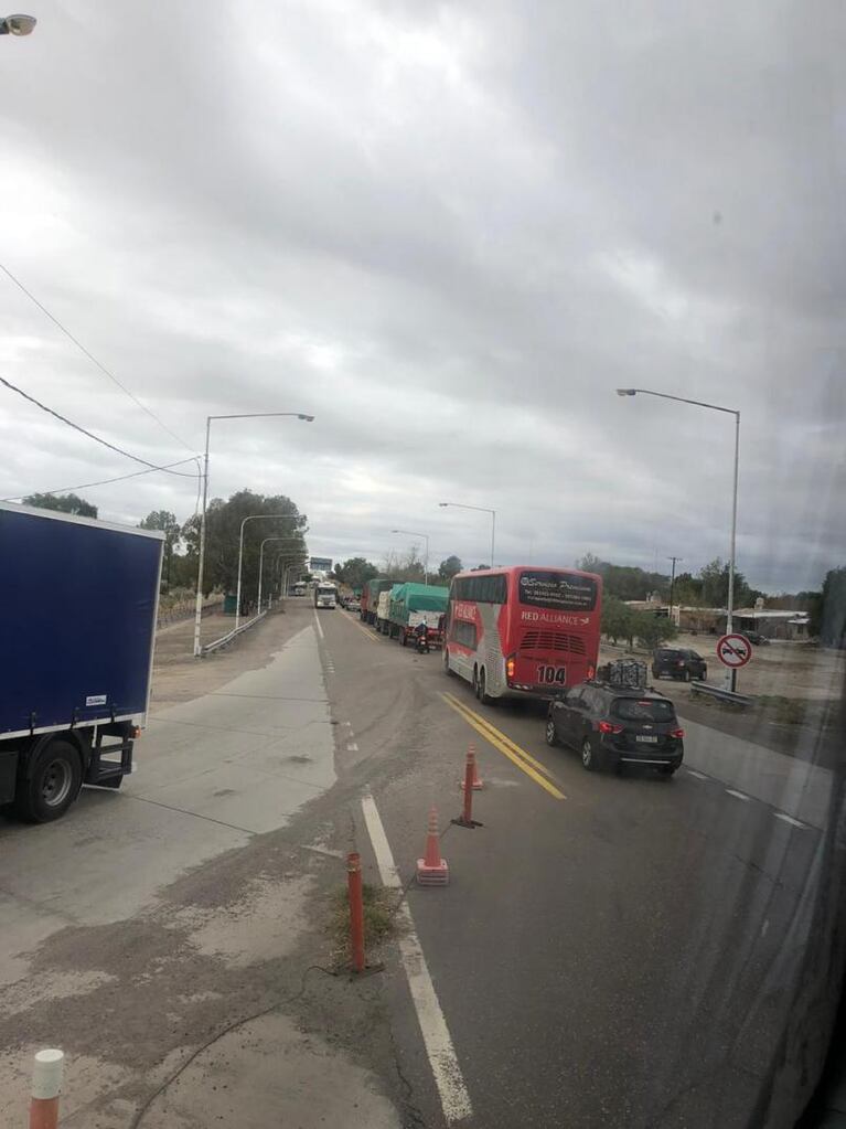 Una docente volvió del exterior y pasó 44 horas en colectivo para llegar de Buenos Aires a Córdoba: “Fue inhumano”