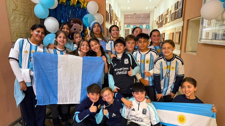 Una escuela de Córdoba consiguió un comentario del Cuti Romero.