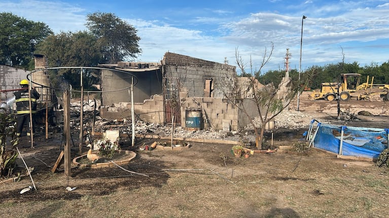 Una familia de cinco integrantes sufrió graves quemaduras. (Foto: Policía de Córdoba) 