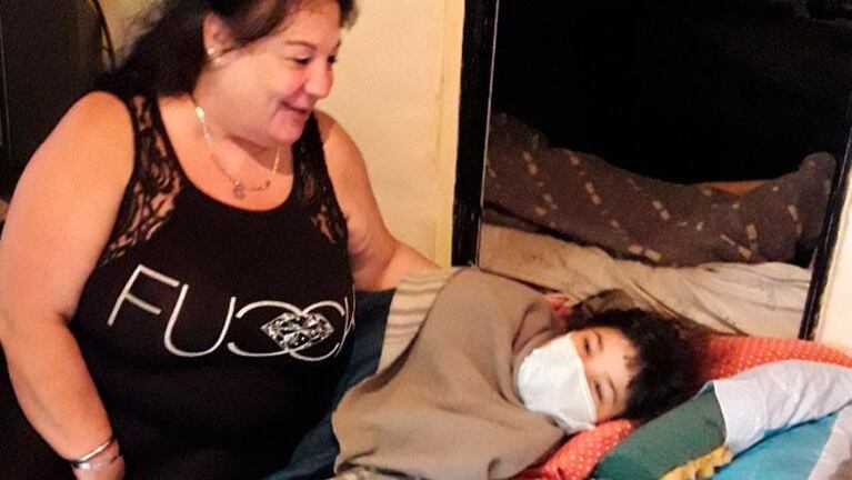 Una historia que duele: tiene leucemia y vive en condiciones extremas