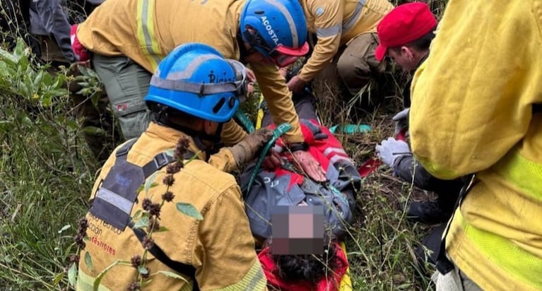 Una hombre fue rescatado por la Policía.