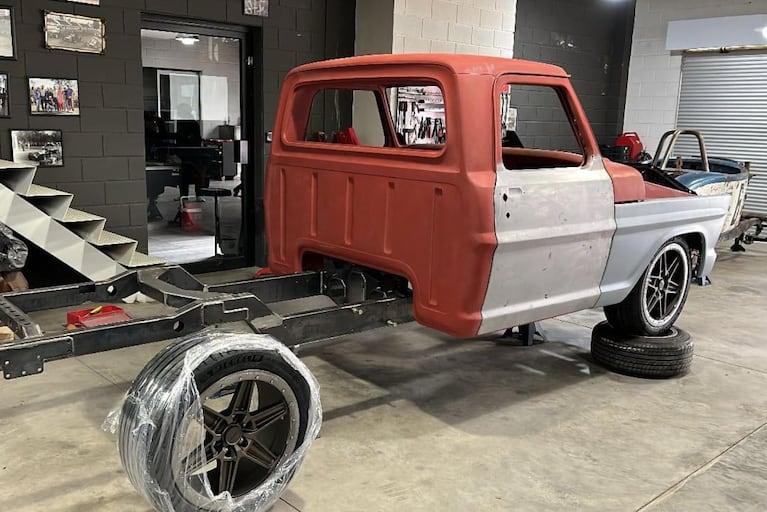 Una leyenda sobre ruedas: Maipú Garage y Collino restauran una F100 de 1969