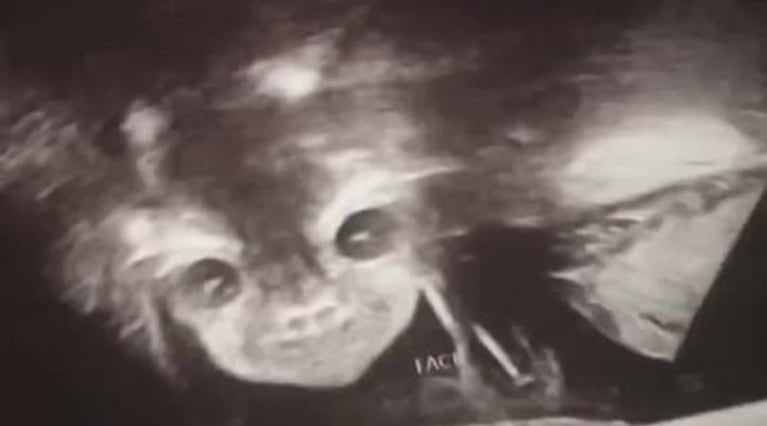 Una madre compartió la cara "diabólica" de su beba