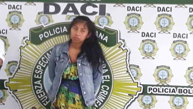 Una mujer filmó la brutal paliza que le dio a su hijo