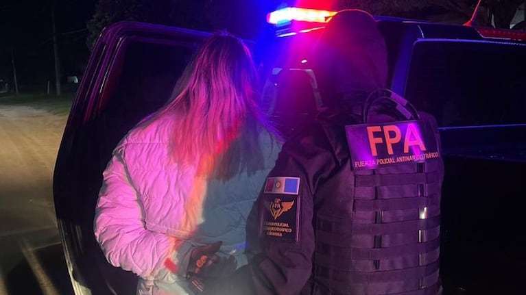 Una mujer fue detenida con más de 200 dosis de marihuana.