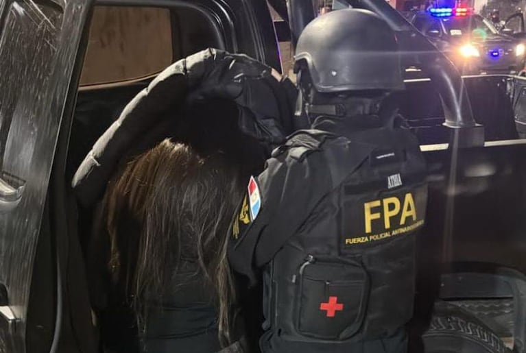 Una mujer fue detenida por presunta comercialización de drogas.