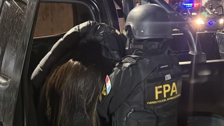 Una mujer fue detenida por presunta comercialización de drogas.