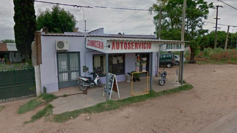 Una mujer policía fue arrestada por robo: iba con su hijo de 2 años