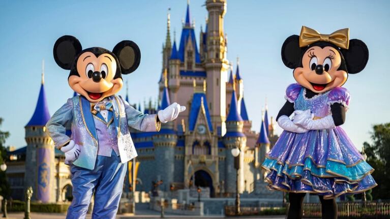Una mujer se vio negado el pasaporte de su hija por su nombre. Imagen subida a Instagram por @waltdisneyworld (INSTAGRAM).