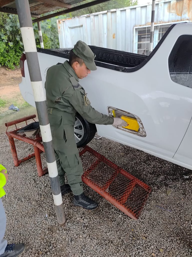Una mujer viajaba a Córdoba con 44 kilos de cocaína en los tubos de GNC y fue detenida