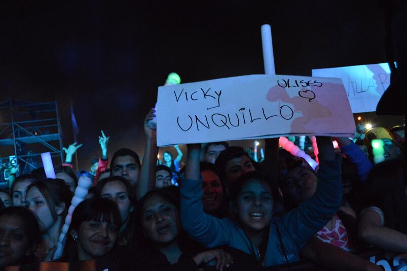 Una multitud disfrutó de Bersuit, Villano y Ulises Bueno durante la noche. Foto: Maxi López / ElDoce.tv.