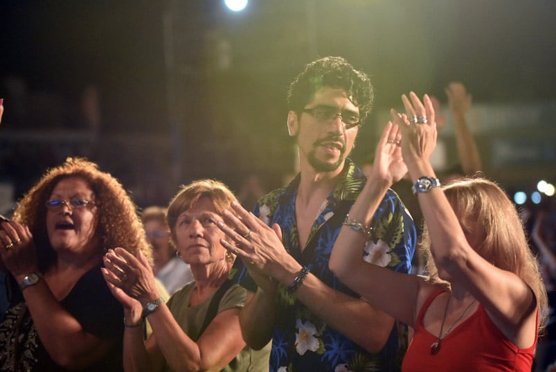 Una multitud disfrutó de la primera noche de Cosquín. Foto: Lucio Casalla / ElDoce.tv.