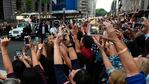 Una multitud saludó a Francisco en la 5 ta. Avenida de Nueva York. Foto: Clarín